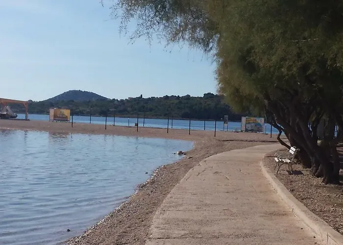 Daniela Appartement Srima